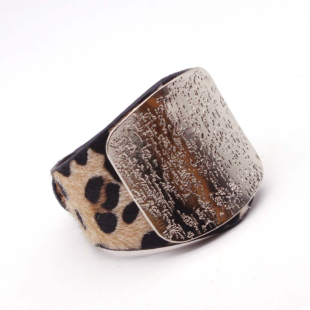 Persönlichkeit Geometrie Breite Pferdehaar Leopard Print Armspange Armband