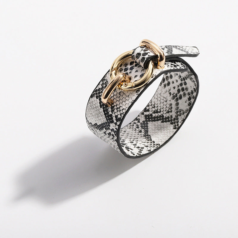 Lederarmband Schlangenhaut Leopardendruck Plüscharmband