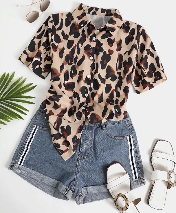 Women's short-sleeved leopard shirt