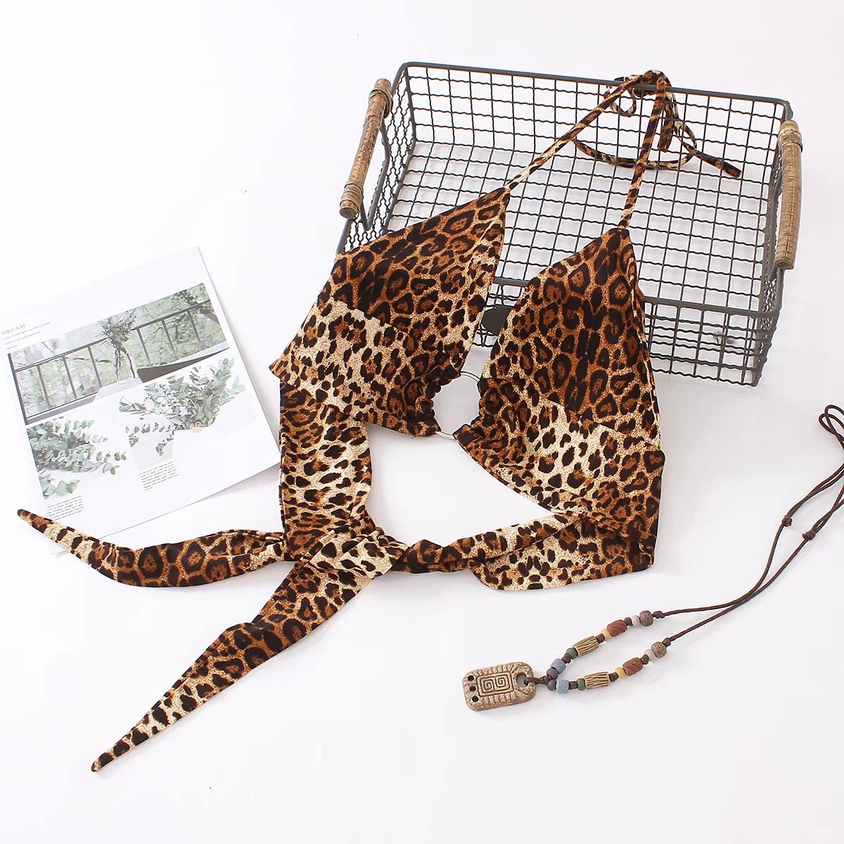 Spring and summer new short bodice European and American leopard sexy hanging neck strap ring navel bikini