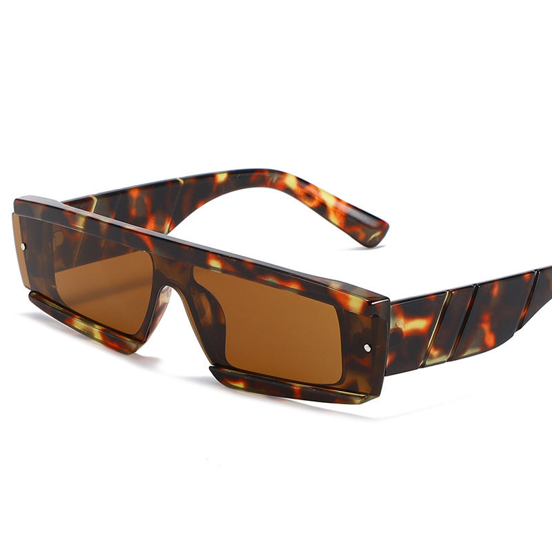 Einteilige Farbe Sonnenbrille Sommer Jelly Farbe Trend Sonnenbrille Netz Rot Moderne Persönlichkeit Brillen