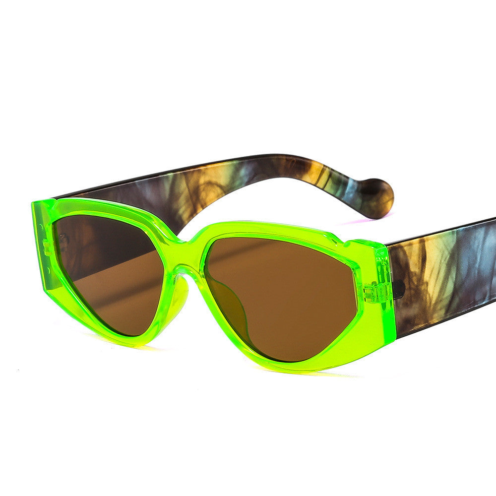 Persönlichkeit Farbe Kunststoff-Sonnenbrille, Trendy Sonnenbrille für Männer und Frauen, Cross-Border-Sonnenbrille