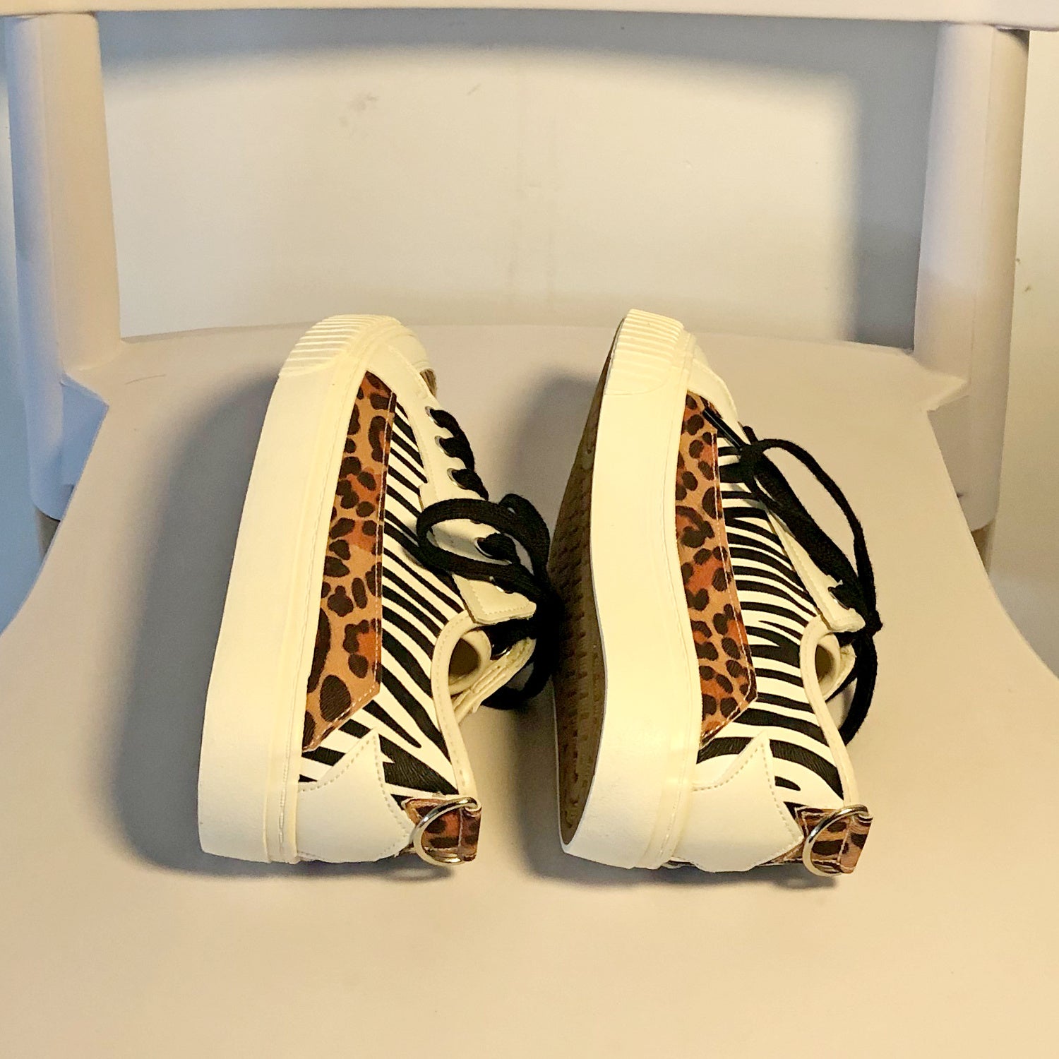 Zebra und Leopard Muster Nähen Low-cut Canvas Schuhe Frauen