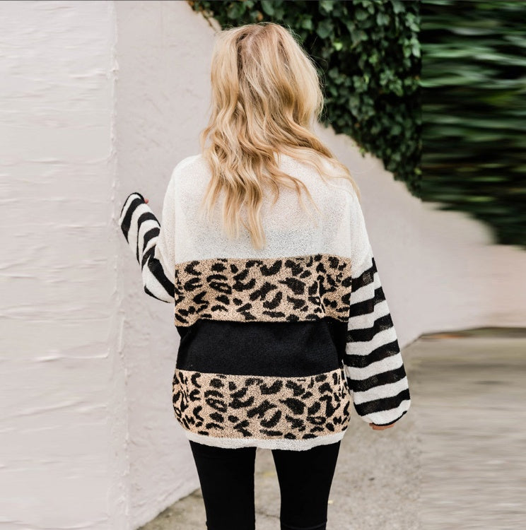 Round Neck Pullover Leopard Print Long Sleeve Sweater