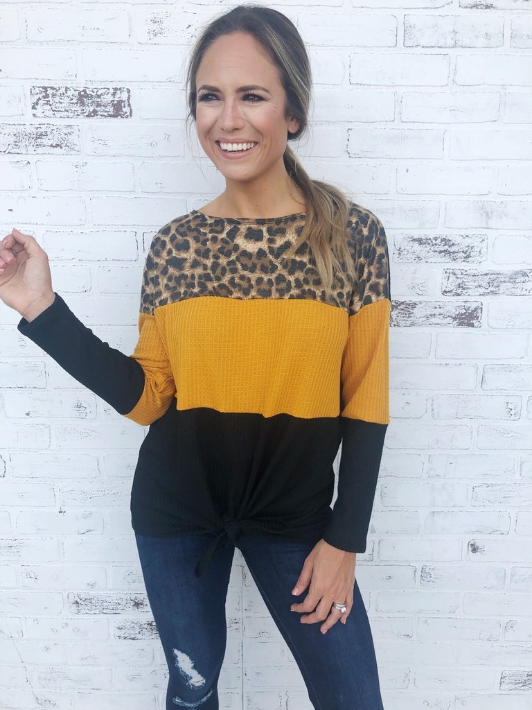 Leopard-print casual sweater