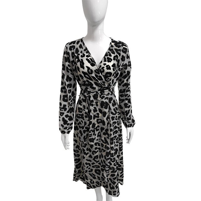 Leopardenmuster Kleid mit V-Ausschnitt und hoher Taille aus Spitze