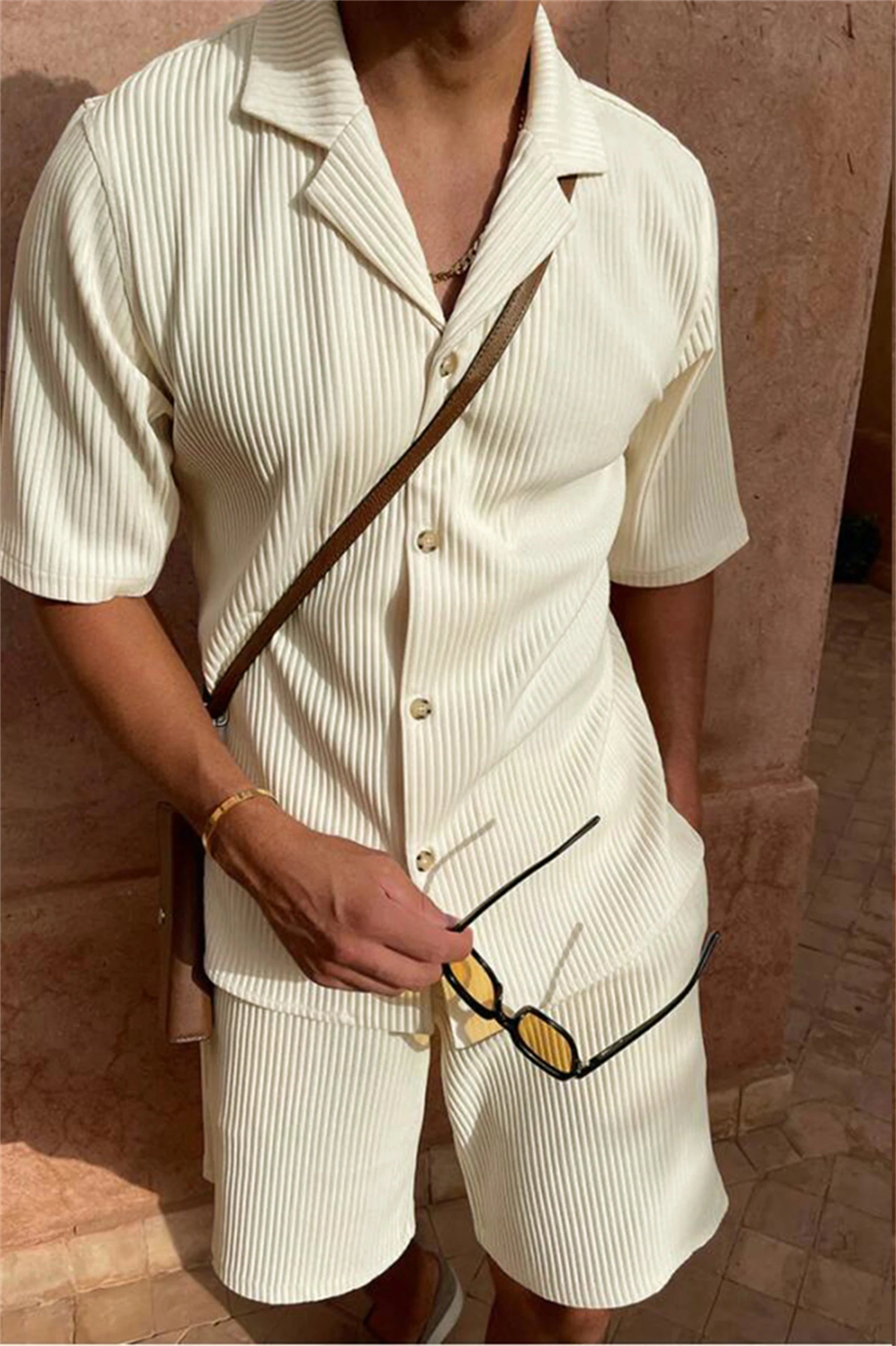 Unifarbener Cord-Strand-Freizeitanzug mit Shorts