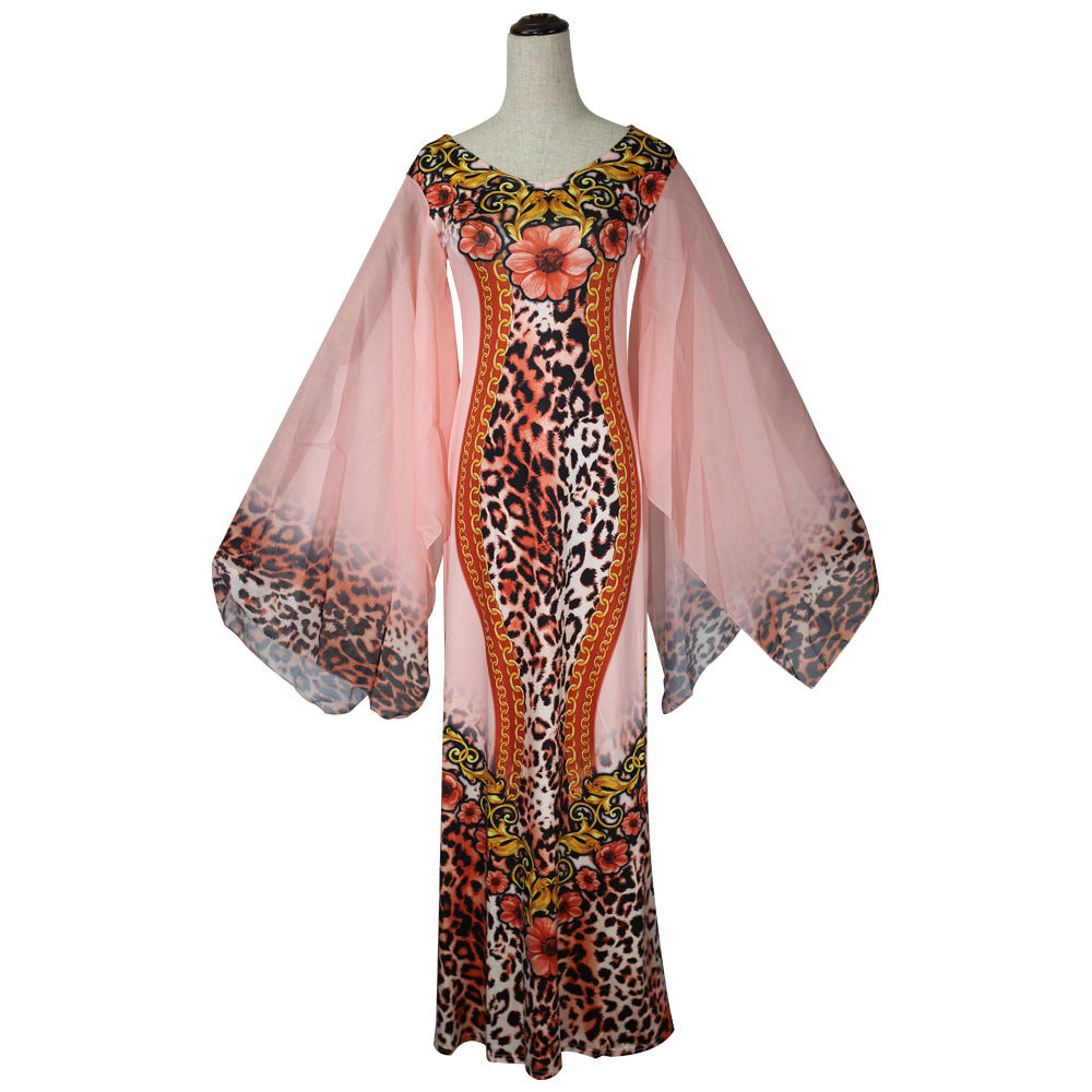 Europäisches und amerikanisches Sommerkleid mit Leopardenmuster