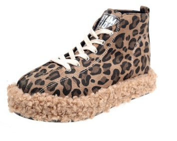 Flache High-Top-Schuhe mit Leopardenmuster