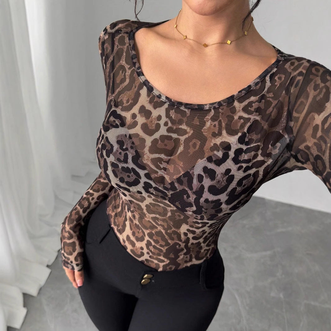 Transparentes Leopard style-Netz-T-Shirt mit Rundhalsausschnitt und langen Ärmeln