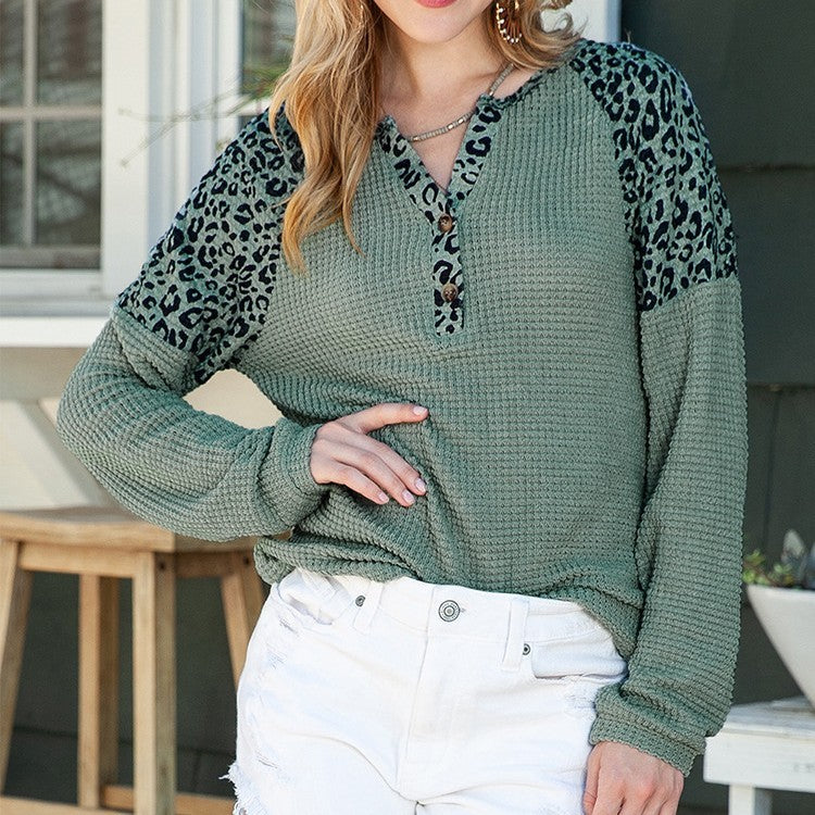 Leopard Print Contrast Color Long Sleeve Bottoming Shirt