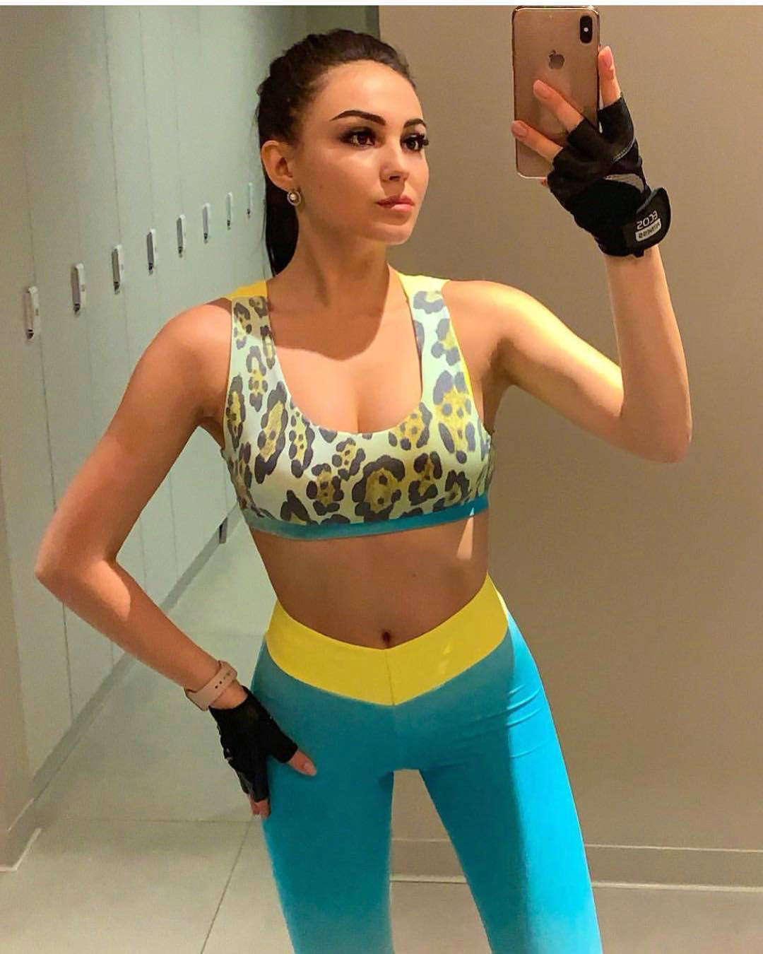 Europäischer und amerikanischer Fitness-Sportanzug mit Leopardenmuster für Frauen
