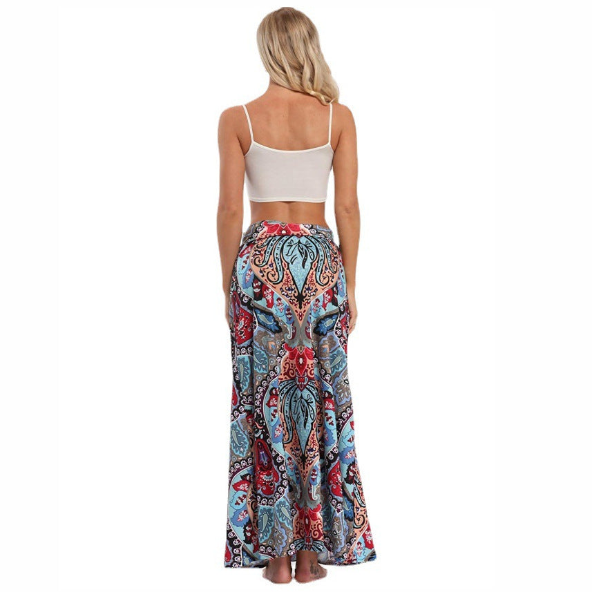 Langes Kleid mit Leopardenmuster und hoher Taille