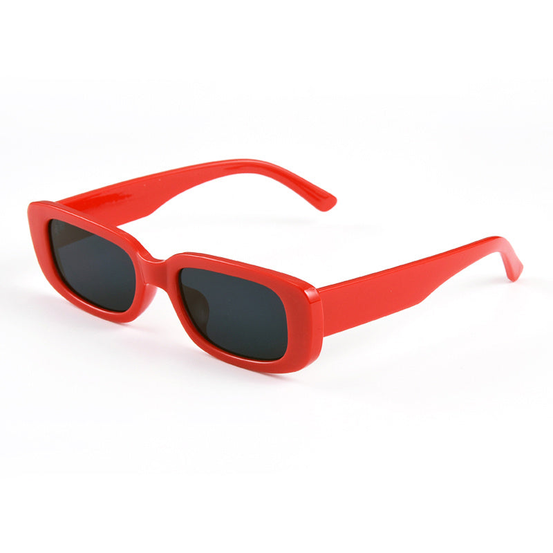 Quadratische Damen-Sonnenbrille mit kleinem Rahmen