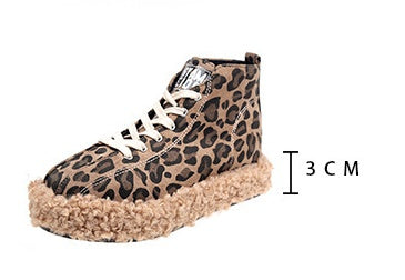 Flache High-Top-Schuhe mit Leopardenmuster