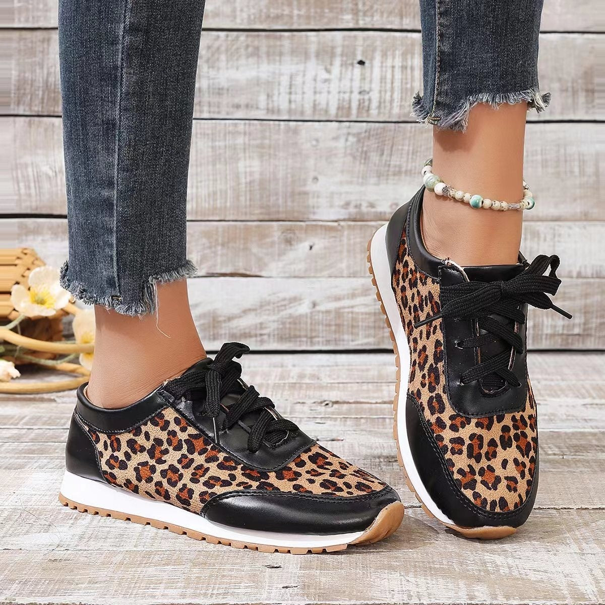 Flache Boden Leopard Print Lace Up Casual Sportschuhe