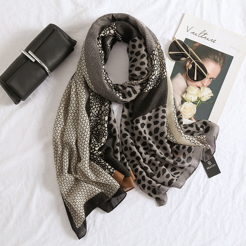 Neue Leopardenmuster Baumwolle und Leinen Gefühl Schal Frauen Winter All-matching langen warmen Schal Dual-use Strand Handtuch