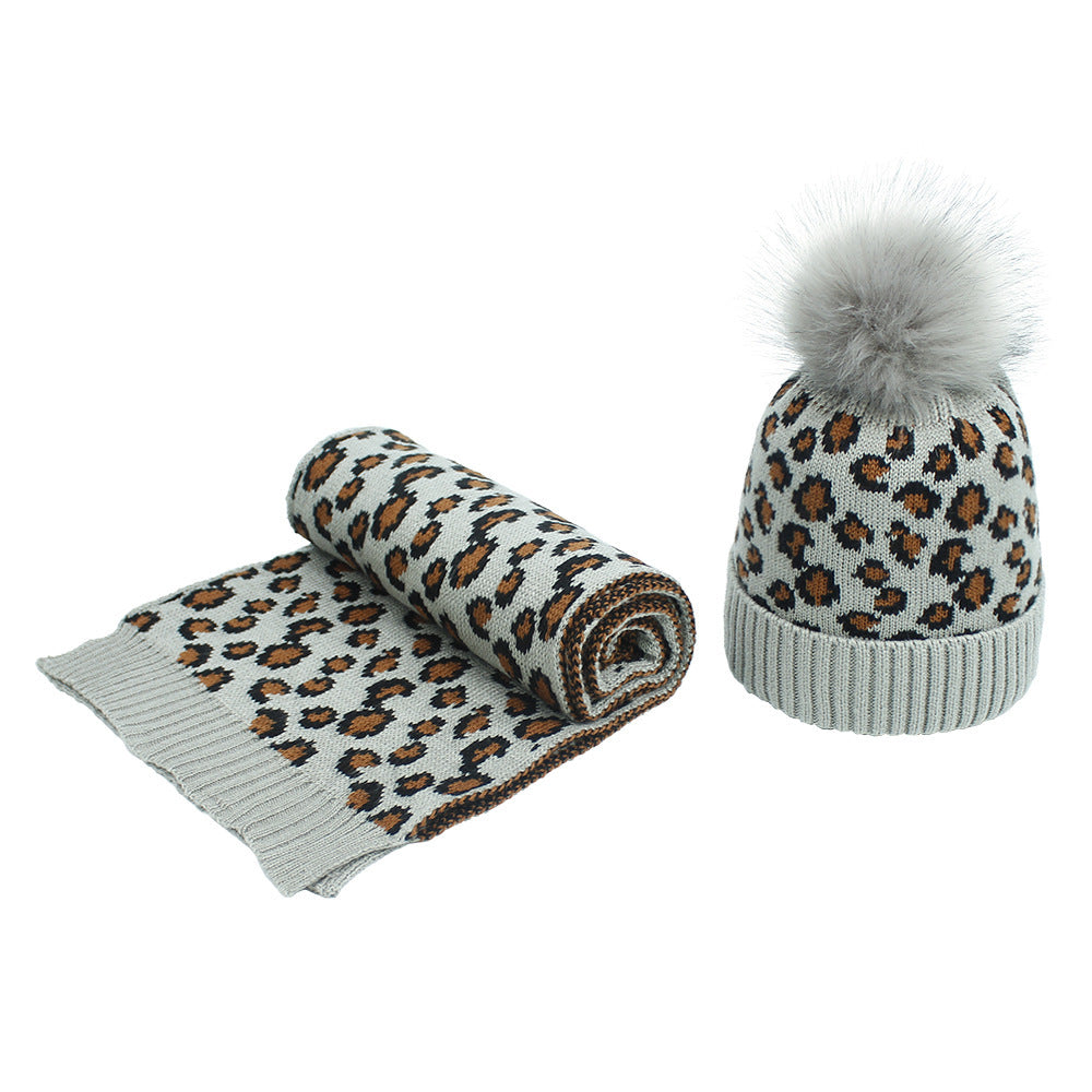 Frauen Herbst und Winter Leopard Print Haar Ball Hut Schal Set