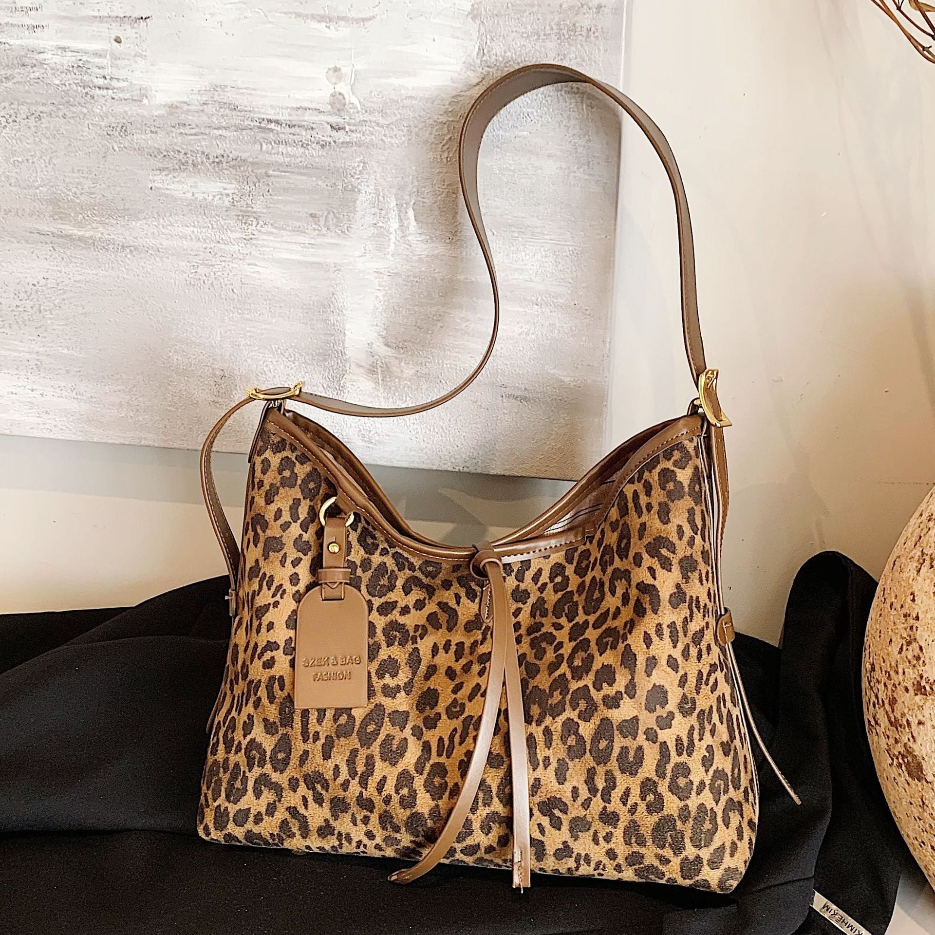 Damen Popular Leopard Print große Kapazität Schulter Kuriertasche