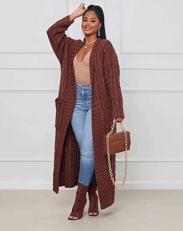 Lässige, lange Strickjacke mit V-Ausschnitt