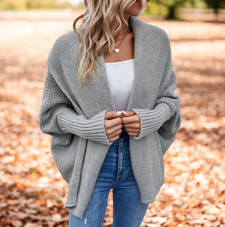 Lockere Strickjacke mit Fledermausärmeln für Frauen