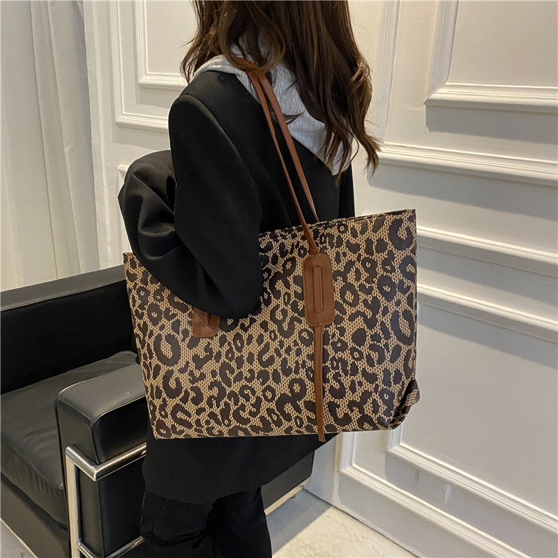 Damen Mode große Kapazität Leopardenmuster Portable Umhängetasche