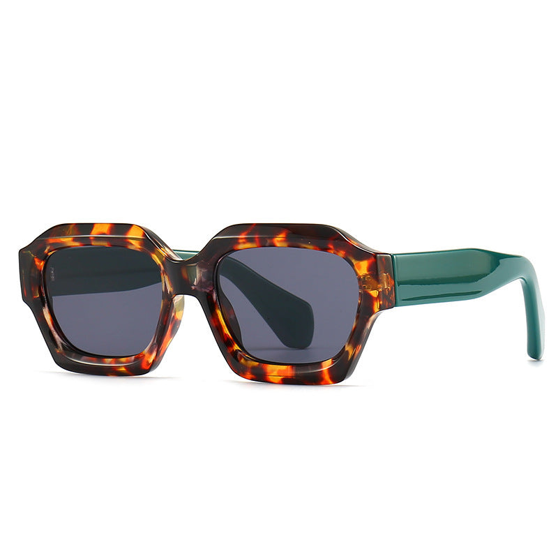 Europäische und amerikanische unregelmäßige Polygon Trend Straße Snap Sonnenbrillen modernen Charme Retro-Sonnenbrillen