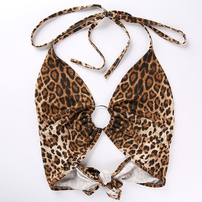 Leopard ring V-neck