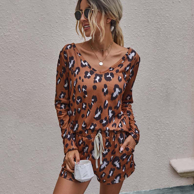 Comfortable Fashion Leopard Print Round Neck Women Suit