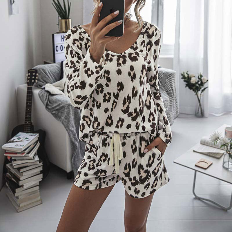 Comfortable Fashion Leopard Print Round Neck Women Suit