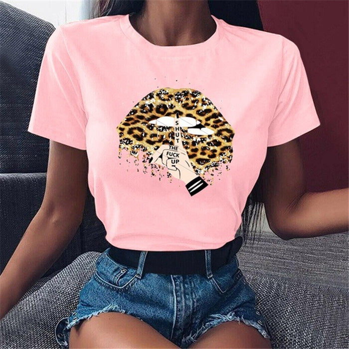 Women's top with leopard lips pattern t-shirt
