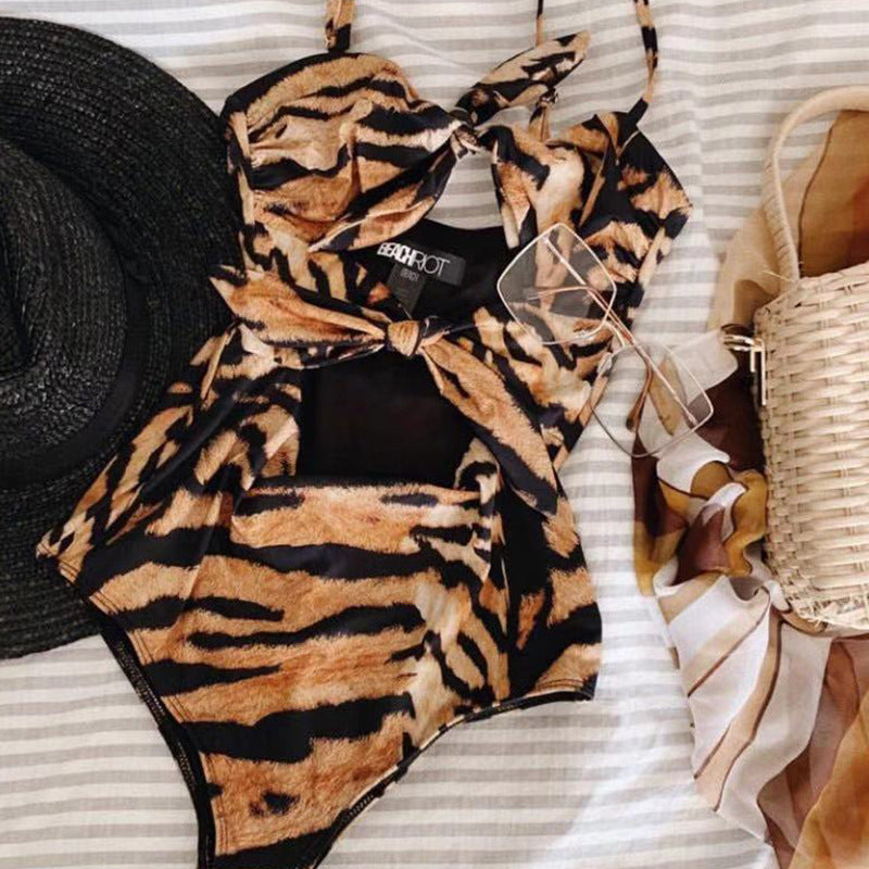Leopard print sexy strappy swimsuit bikini