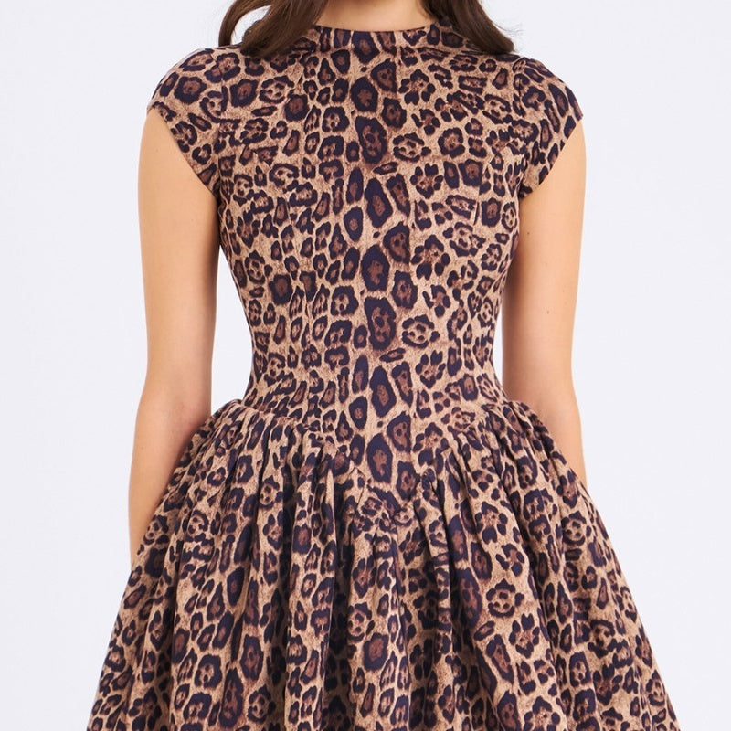 Sexy Leopard Print Rückenfreies Kleid