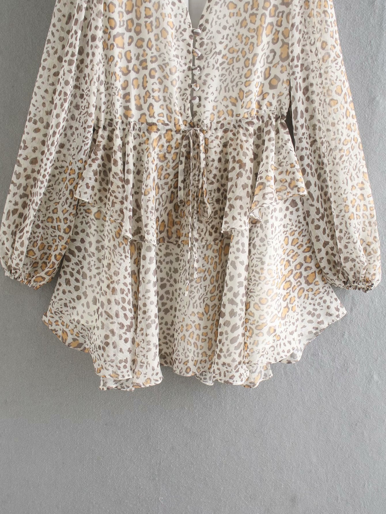 New V-neck Waist Slimming Leopard Print Dress With Ruffles