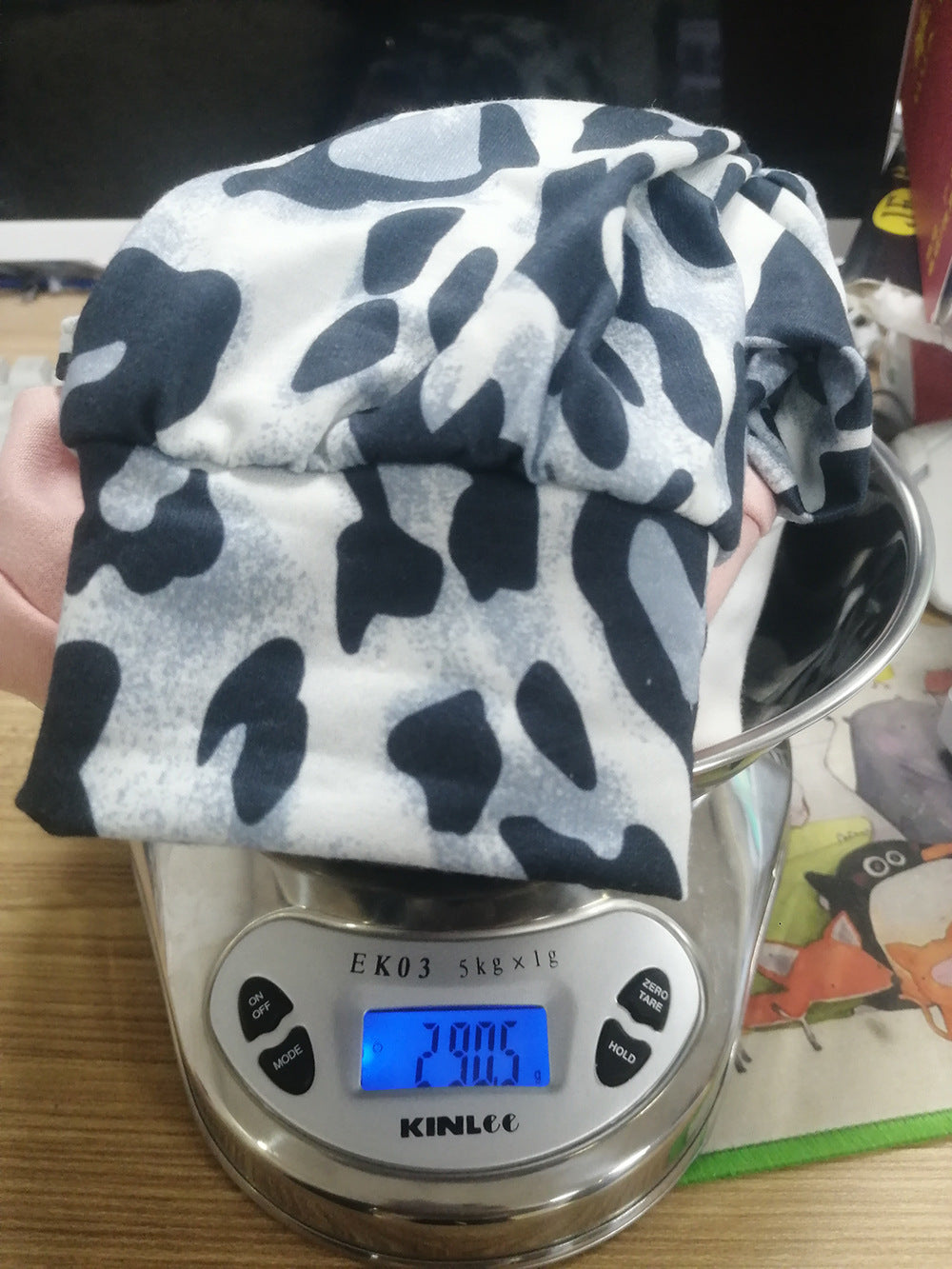 Leopard Print Contrast Stitching Pullover Hoodie