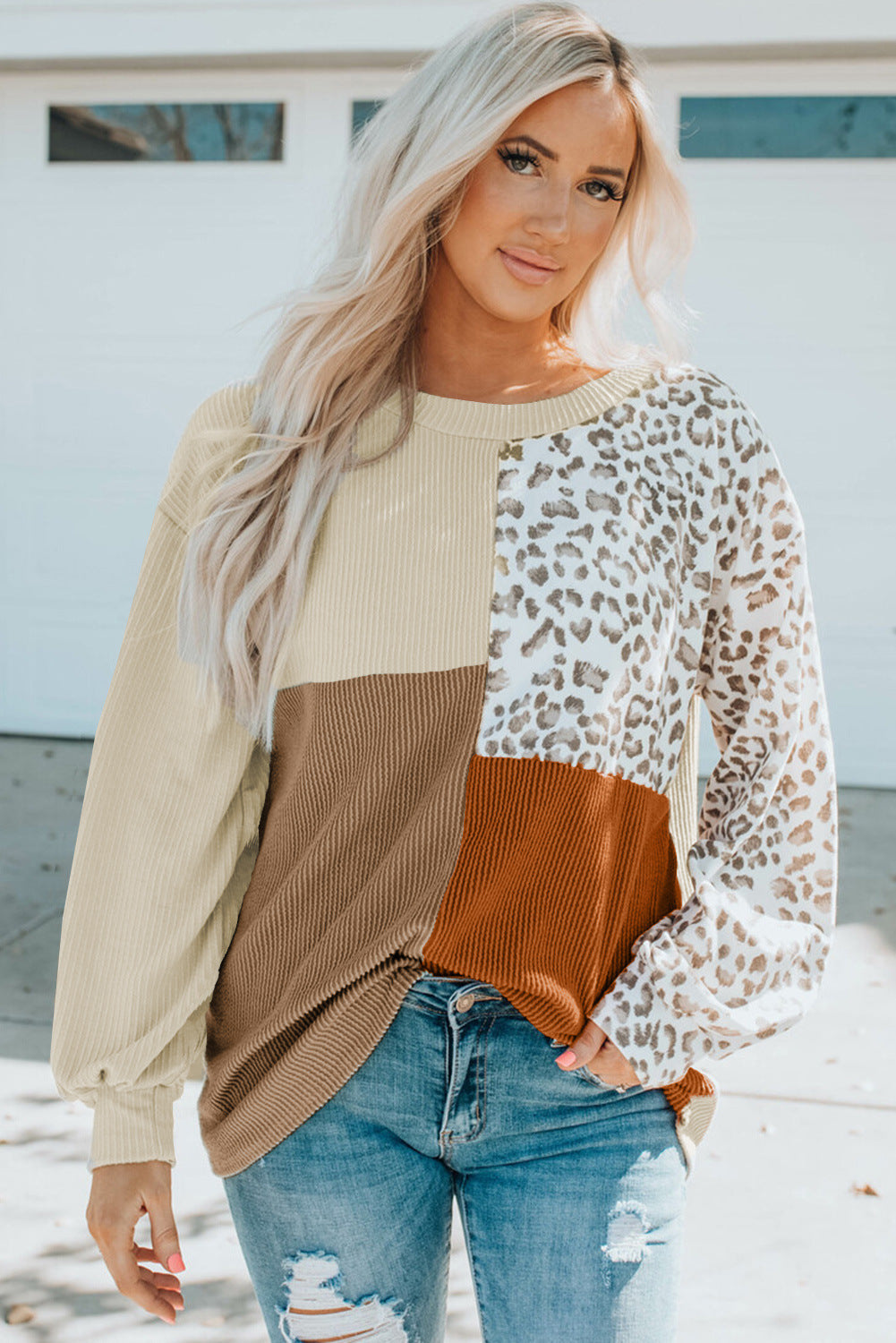 Women's Leopard Print Round Neck Long Sleeve Contrast Color Top