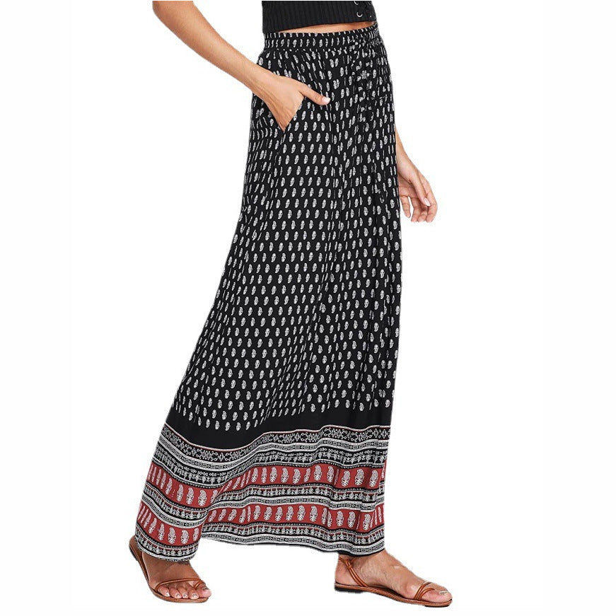 Langes Kleid mit Leopardenmuster und hoher Taille