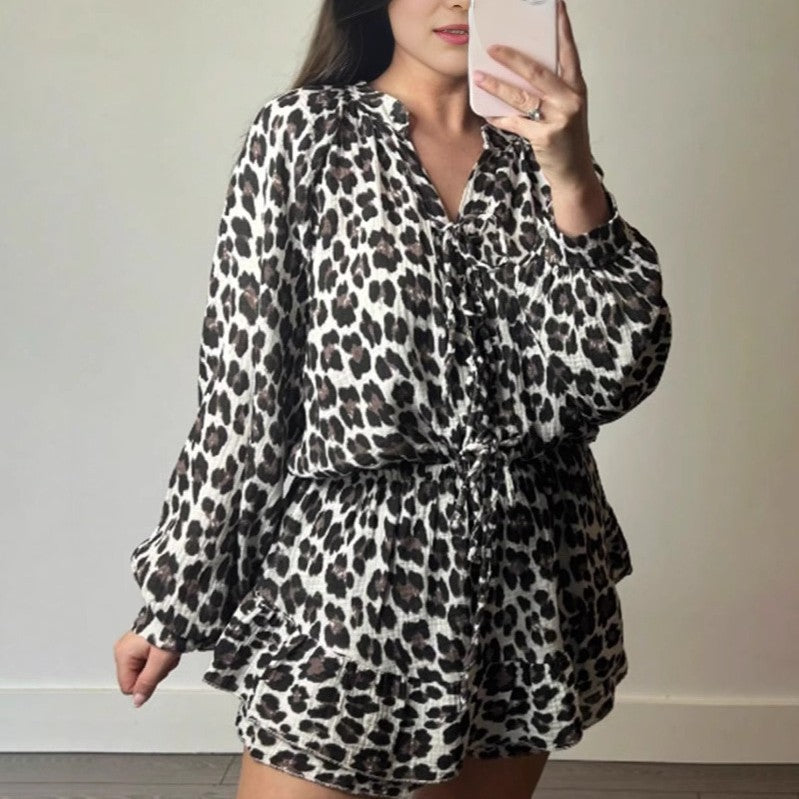 Lässiges Freizeitkleid mit Leopardenmuster