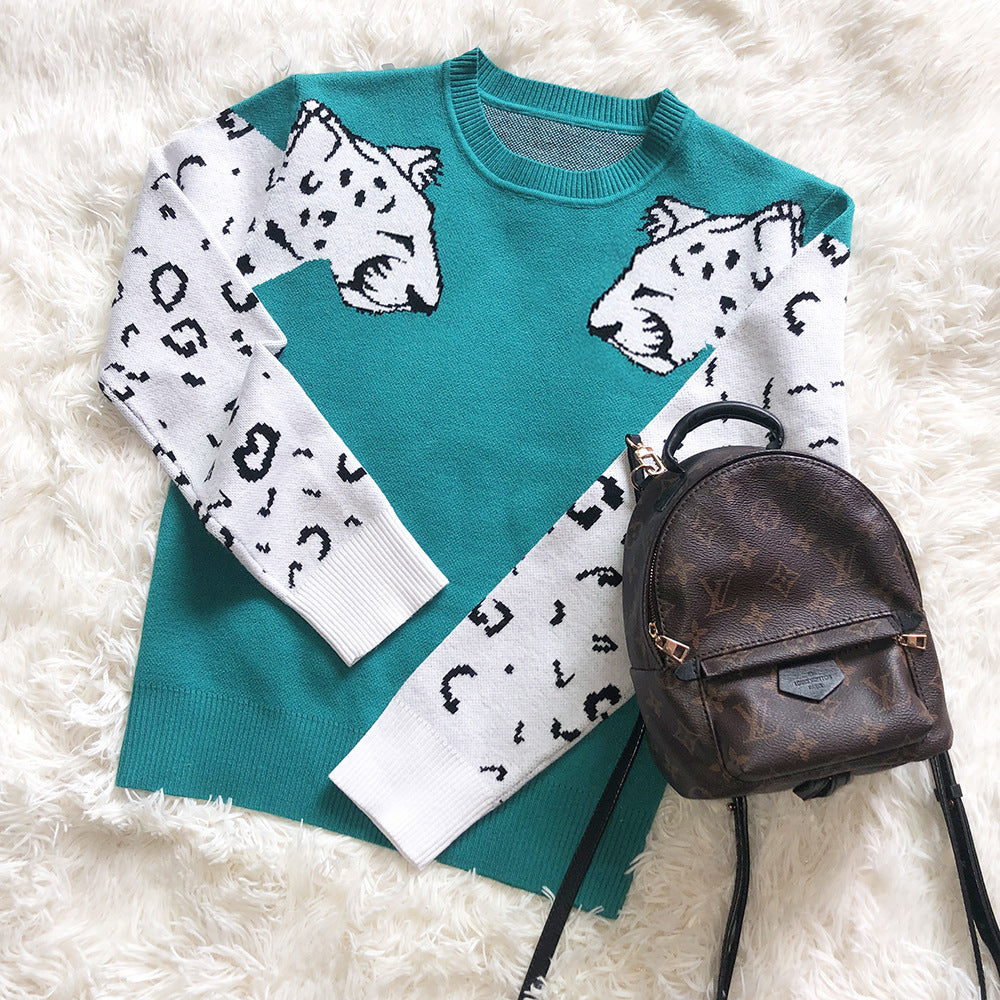 Arm leopard pattern sweater