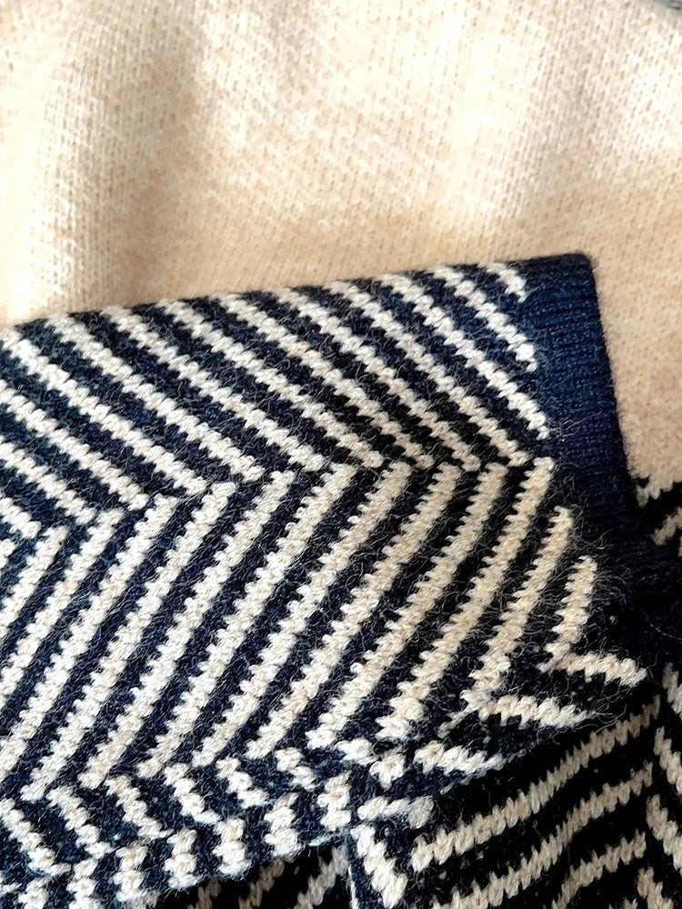 Rollkragenpullover