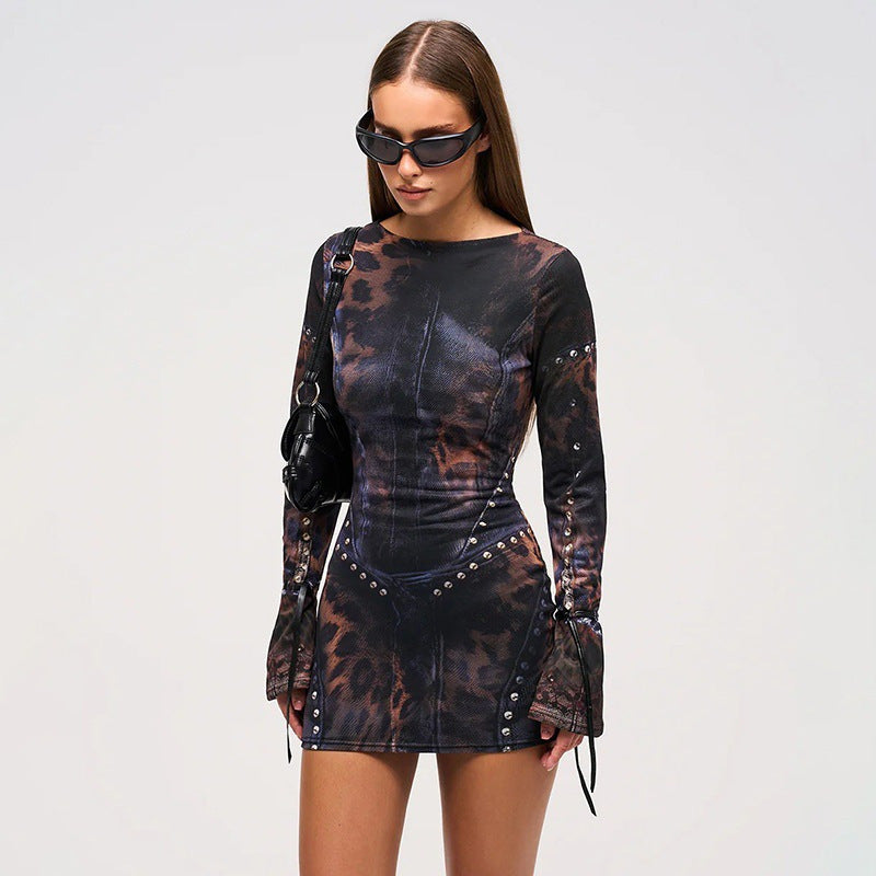 Winter New Contrast Color Leopard Print Metal Buckle Short Dress