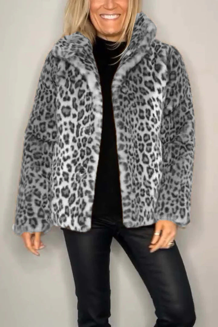 Winter New Warm Women's Fashionable Leopard Print Lapel Faux Leather Woolen Top