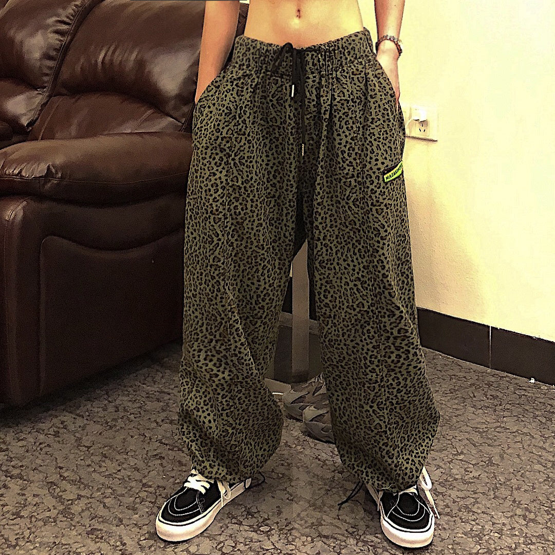 Leopard print casual pants