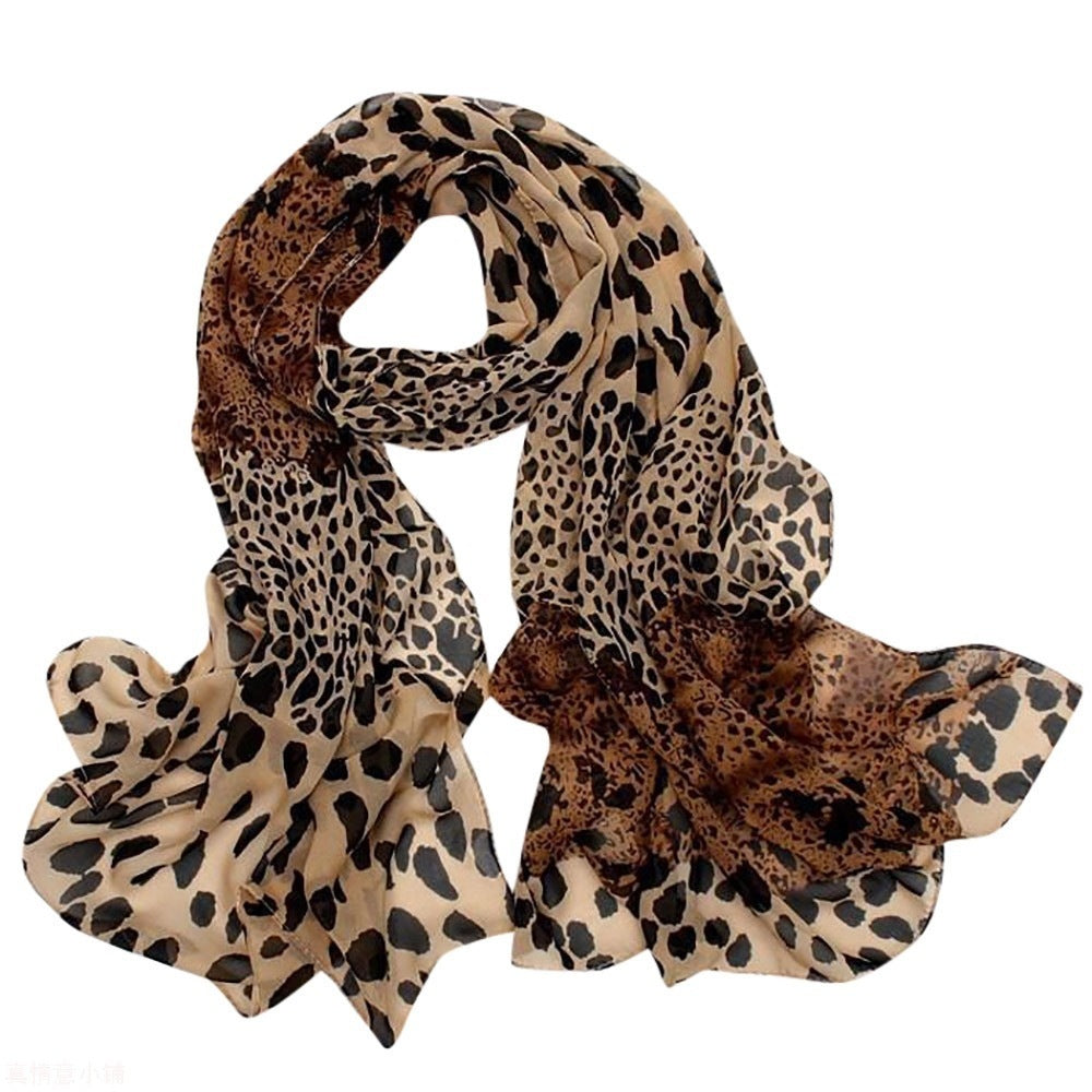 Damenschal mit Leopardenmuster