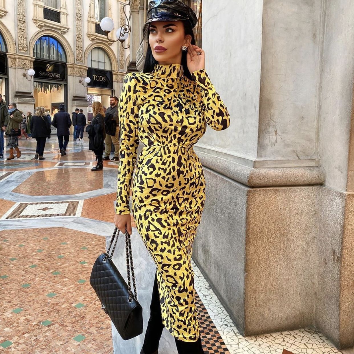 Schlankes Kleid aus Samt mit Leopardenmuster für Damen