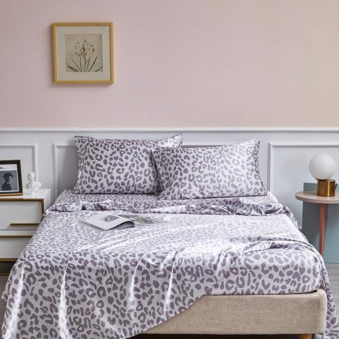 Satin Artificial Silk Printing Bed Sheet Fitted Sheet Pillowcase Digital Printing Silver Leopard Four-piece Set