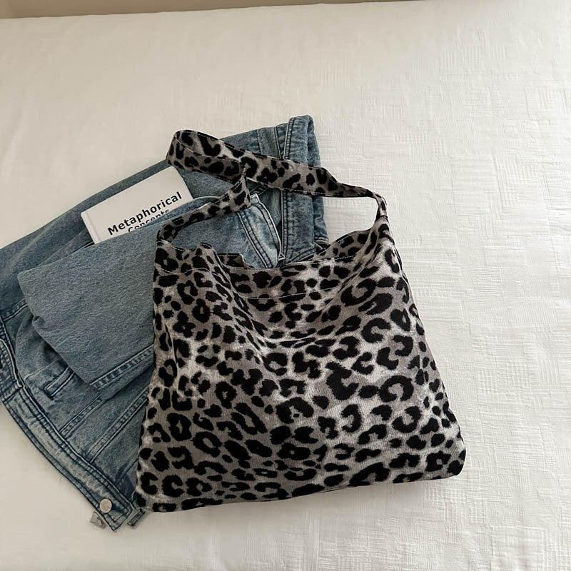 Simple Large Capacity Urban Fashion Leopard Print Shoulder Messenger Bag