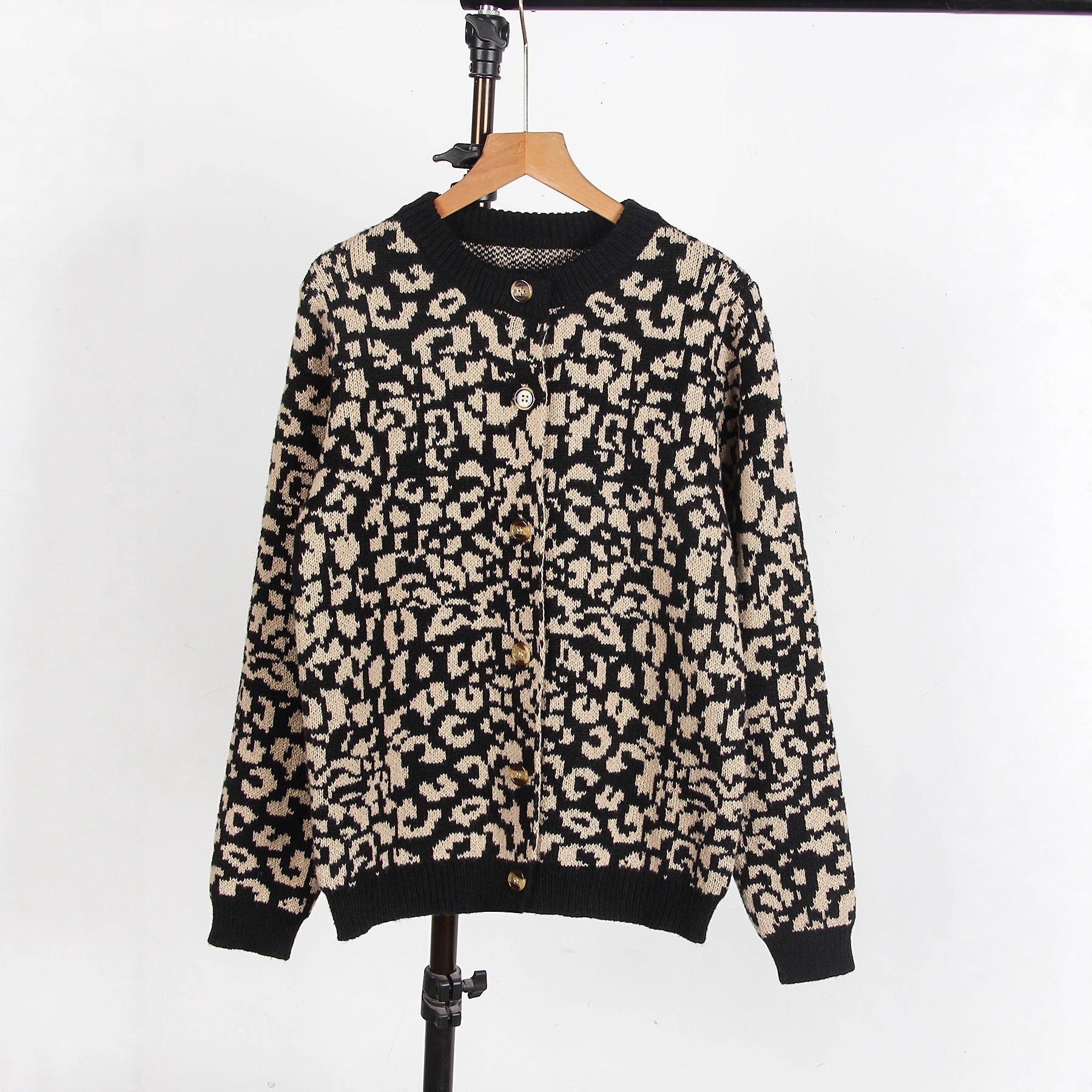 Knitted Round Neck Long Sleeve Leopard-print Sweater Cardigan